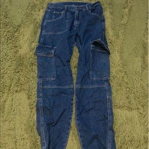 thfited jeans